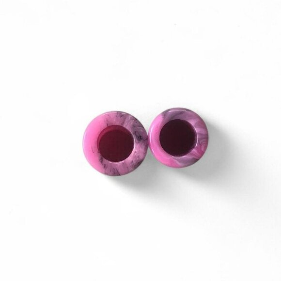 0g Marbled Acrylic Tunnels - Picture 3 of 3